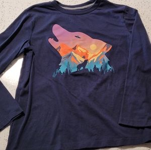 Long-sleeved Old Navy Tee